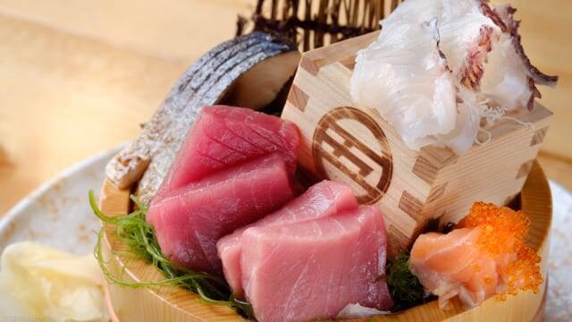 パフェみたいな海鮮丼”  「酒蔵 ゴエモン」3店舗で提供開始！