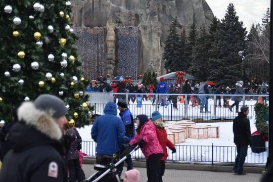 まだ間に合う 絶叫マシンで有名なカナダ最大の遊園地に現れる大人気クリスマスイベントを現地ルポ 19年12月日 エキサイトニュース 2 5