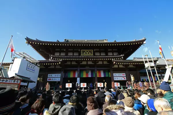 「2020年の初詣はどこに行く？人気の神社と新年の行事をご紹介【全国女性101名が回答】」の画像
