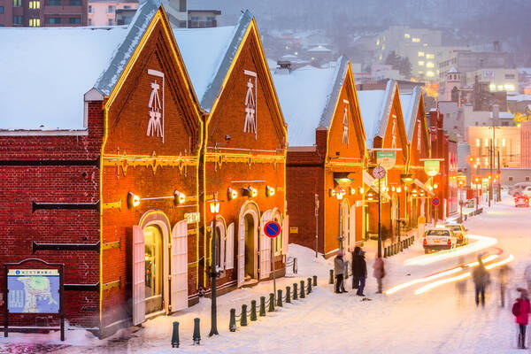 【日本の冬絶景】異国情緒の漂う港町函館　北海道の雪景色　