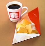 「ここだけのバームクーヘンをどうぞ。羽田空港出発ゲート内「CAFÉねんりん家」」の画像4