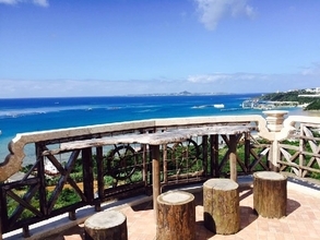 海を眺めながらのんびりできる沖縄の絶景「海カフェ」５選