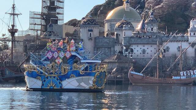 ミッキー＆ミニーが2020年の抱負を発表！？お正月限定のプログラムと限定グッズを編集部が調査してきた