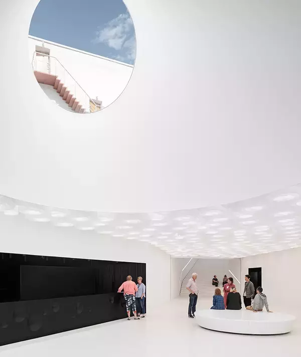 「ヘルシンキでいま話題のアートミュージアム「Amos Rex（アモス・レックス）」を現地ルポ【フィンランド 】」の画像