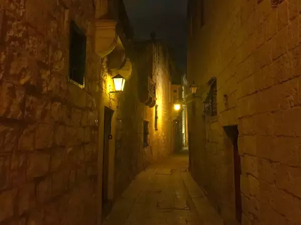 「【冬でも暖かいヨーロッパの国：まとめ】寒さが苦手でも大丈夫！冬でも暖かいヨーロッパの国と地域、その観光情報２２選」の画像