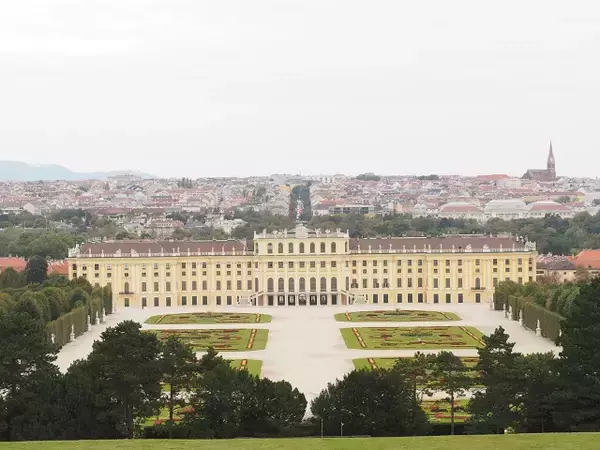 「ウィーンの交通機関が乗り放題！特典いっぱいの「ヴィエナ・シティ・カード」が超お得【オーストリア】」の画像