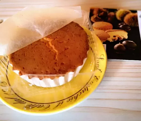 「ご当地おやつランキングで第4位に！熊本老舗洋菓子店の「栗マドレーヌ」が極上の美味しさ【熊本県】」の画像