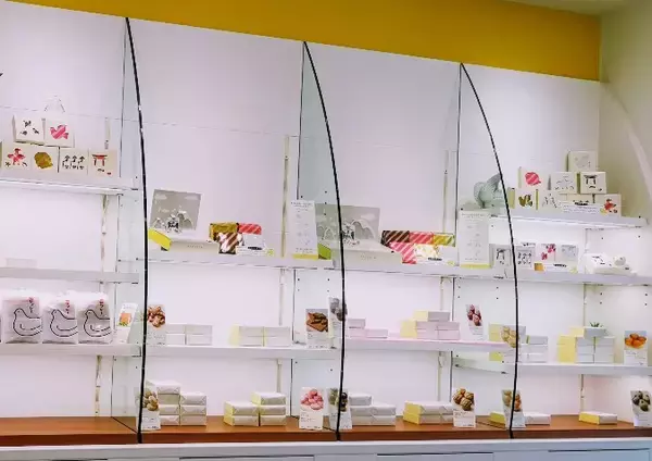 「鎌倉散策のお供にピッタリ！「豊島屋洋菓子舗 置石」の焼き菓子ソフトクリームが絶品【神奈川県】」の画像