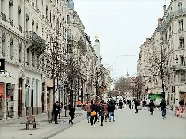 「【新型コロナウイルス：速報】続報フランスの現地情報（出入国やイベントについて）」の画像