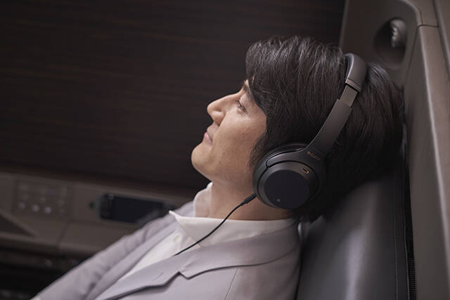 ソニーの最新ヘッドホンがANA国際線ファーストクラスに採用