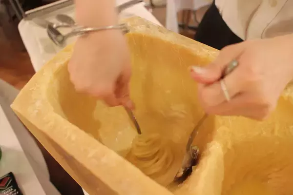 「東京発の本格イタリアン、大人気の「Basa Pasta（バスタパスタ）」【ニューヨーク】」の画像