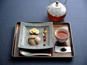 感豆富の「大豆のプリン」シリーズから、「和紅茶」フレーバーが新登場！