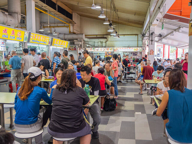 世界ひとり飯 １５ 熱帯のシンガポールで熱々の土鍋ごはんを頬張る 年6月7日 エキサイトニュース