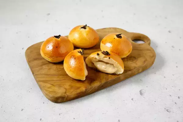 「「THE ALLEY」が中崎町「カラーズ」とコラボ！気になる限定パンをチェック」の画像