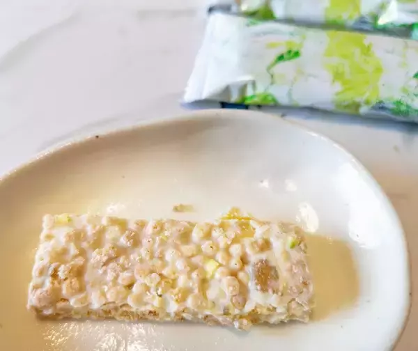 「甘いだけじゃない！ミラクルな味の変化が楽しめる低糖質のヘルシークランチ」の画像