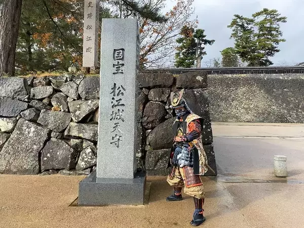 「期間限定！松江の冬の風物詩「かに小屋」でカニの食べ比べを楽しむ旅【島根県】」の画像