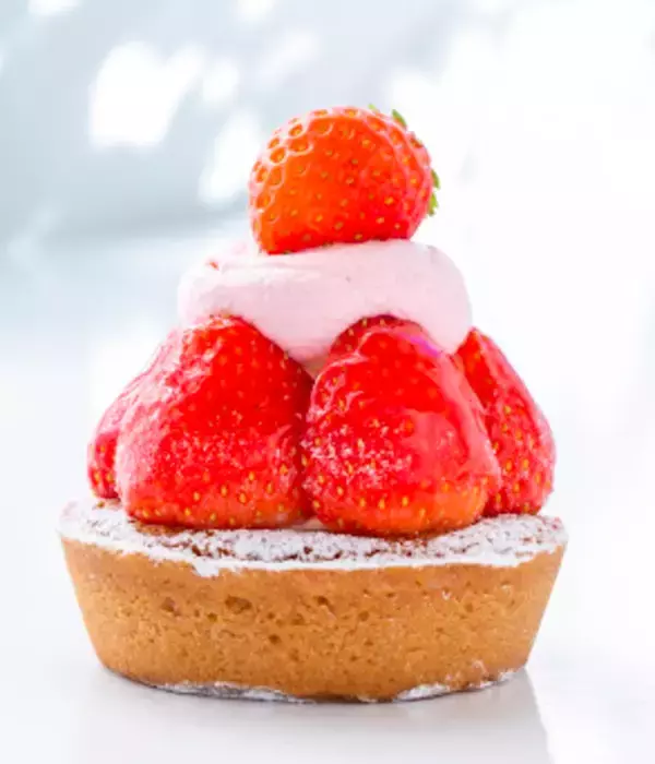 「人気のスイーツが今年はいちご1.5倍に！「たまご専門店 TAMAGOYA」」の画像