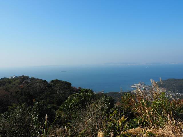 絶景と秘湯に出会う山旅（２０）南房総の“ラピュタの城”鋸山と海の湯宿・花しぶき【千葉県】