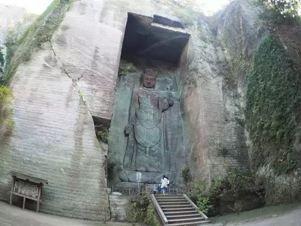 「絶景と秘湯に出会う山旅（２０）南房総の“ラピュタの城”鋸山と海の湯宿・花しぶき【千葉県】」の画像