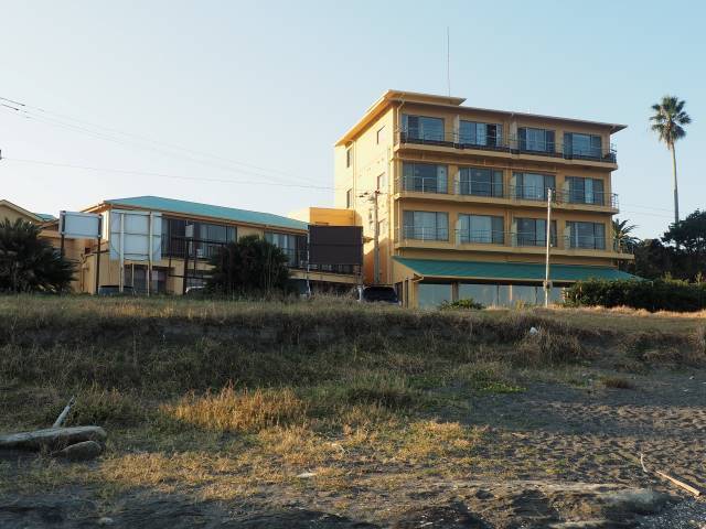 絶景と秘湯に出会う山旅（２０）南房総の“ラピュタの城”鋸山と海の湯宿・花しぶき【千葉県】