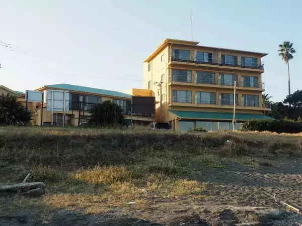 「絶景と秘湯に出会う山旅（２０）南房総の“ラピュタの城”鋸山と海の湯宿・花しぶき【千葉県】」の画像