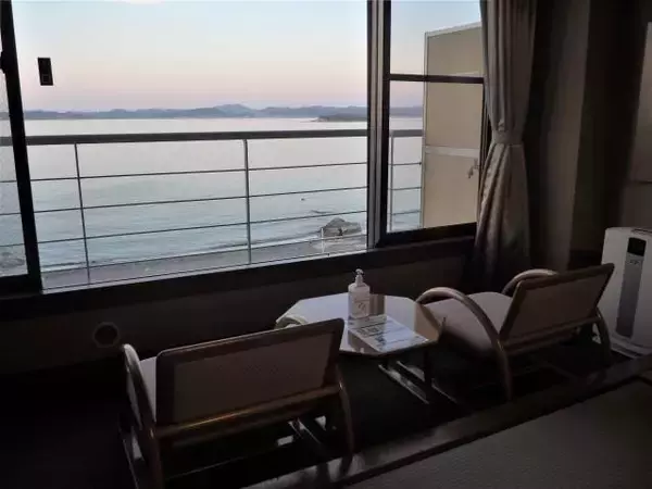 「絶景と秘湯に出会う山旅（２０）南房総の“ラピュタの城”鋸山と海の湯宿・花しぶき【千葉県】」の画像