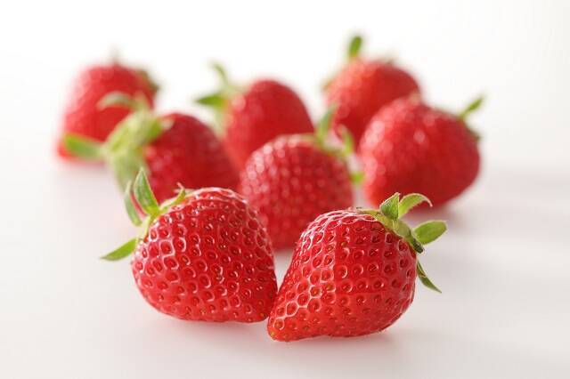 いちご食べ放題がパワーアップ！「ブランドいちご食べくらべ」スイパラで開催