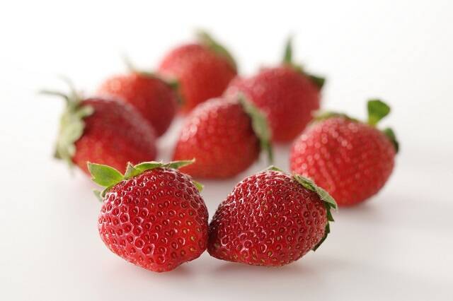 いちご食べ放題がパワーアップ！「ブランドいちご食べくらべ」スイパラで開催