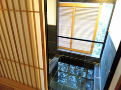 露天風呂付き客室が４９００円！おひとりさまプランで箱根の温泉宿に泊まってみた【仙石原 ススキの原一の湯】