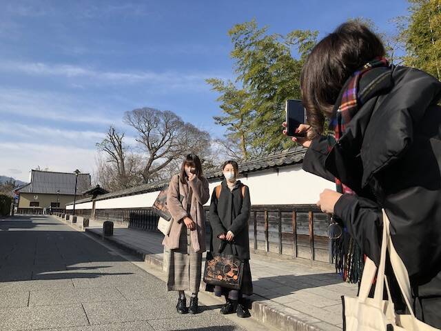 【特集】人気インスタグラマーが伝授！“映える”観光写真を撮るテクニック１「横長の建物は“左右対称“に」