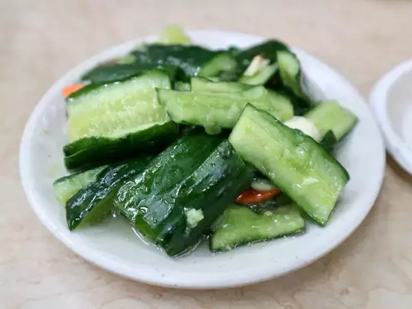 「【台湾】看板メニューはトマト牛肉麺！台北「四平街番茄牛肉麺」現地ルポ」の画像