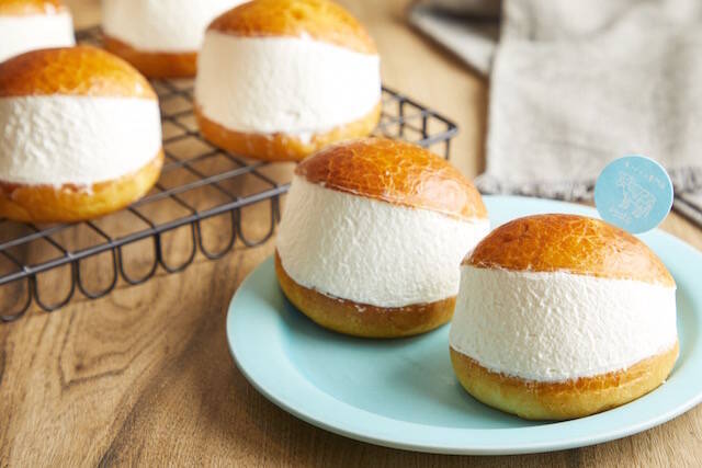 ブランド初！「生クリーム専門店 milk」に贅沢すぎる“生クリームパン”が新登場