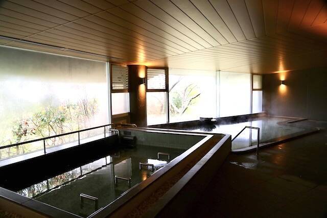 露天風呂付きオーシャンビュー客室で極楽休暇！ワンランク上のかんぽの宿「JPリゾート 伊豆高原」がオープン