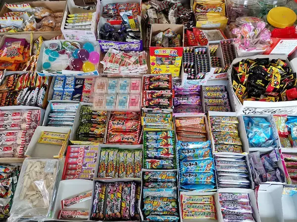 「いながきの駄菓子屋探訪４３山梨県笛吹市「長瀬商店」温泉地にあるノスタルジックな雰囲気の店」の画像