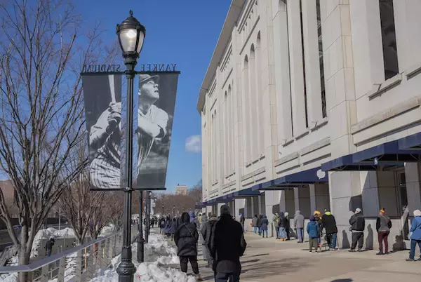 「新型コロナウイルスのワクチン接種まだ？だったら、ニューヨークに来て打てばいいじゃない【米ワクチンツアー事情】」の画像