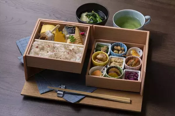 「情緒たっぷり！町家を改修した滞在型ホテル「カンデオホテルズ京都烏丸六角」」の画像