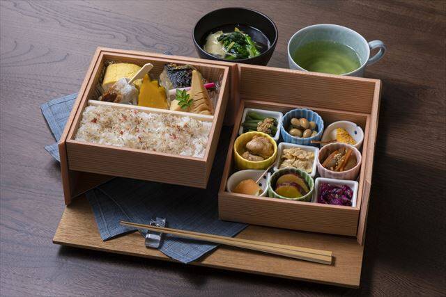 情緒たっぷり！町家を改修した滞在型ホテル「カンデオホテルズ京都烏丸六角」