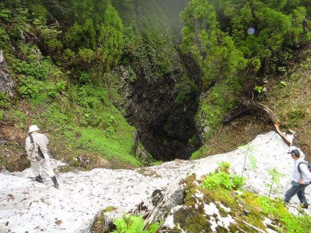 【日本一の○○連載】日本で最も地中に深くまで延びる洞窟はどこ？