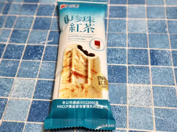 「【台湾】抹茶にリプトン！台湾のコンビニで人気の「タピオカアイス」３選のお味は？」の画像