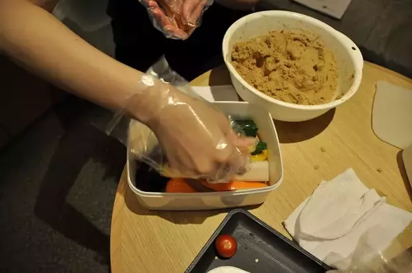 「京漬物店のプロに学ぶ、一生モノの「Myぬか床」づくり宿泊プランが登場」の画像