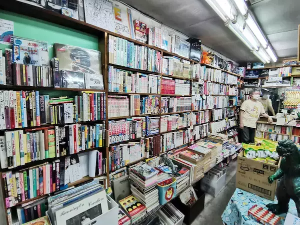 「【宮永篤史の駄菓子屋探訪３】東京都杉並区「ネオ書房」作家が手がける芸術のような店」の画像