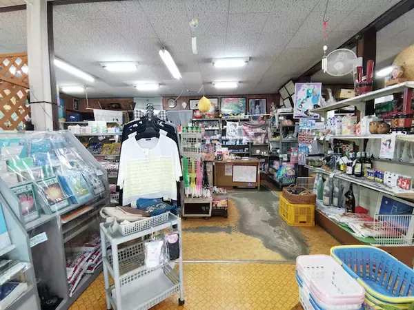 【宮永篤史の駄菓子屋探訪５】茨城県取手市「菊地屋酒店」フレンドリーな子どもが集まる社会インフラのような店