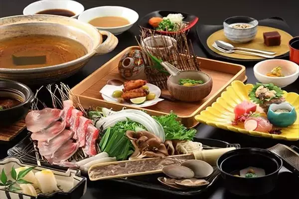 「静岡・伊豆の魅力を満喫！楽天トラベル「カップルに人気の高級温泉宿ランキング」」の画像