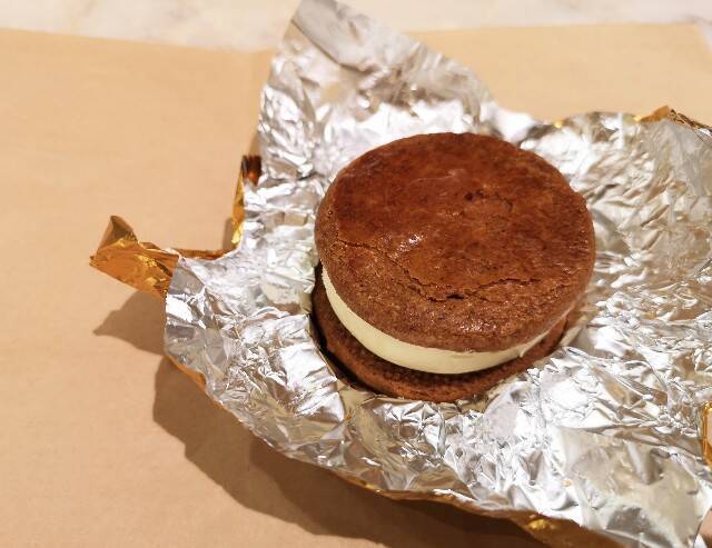 止まらないバターの勢い！スイーツ界の新星「レリボ」のバターサンドとプリンを実食【渋谷 東急フードショー限定】