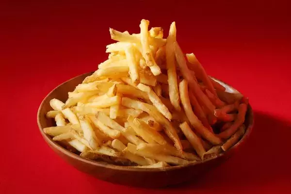 「スイパラで旬のフルーツを堪能！フルーツパラダイス「シャインマスカット食べ放題」」の画像