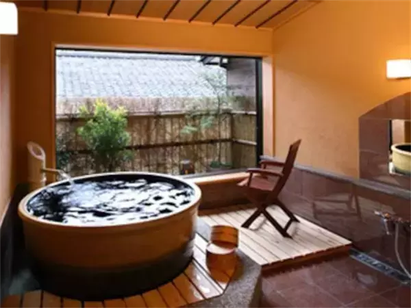 「【２０２１年最新】外湯めぐりやグルメも魅力！楽天トラベル「城崎温泉の人気旅館・ホテルランキング」」の画像