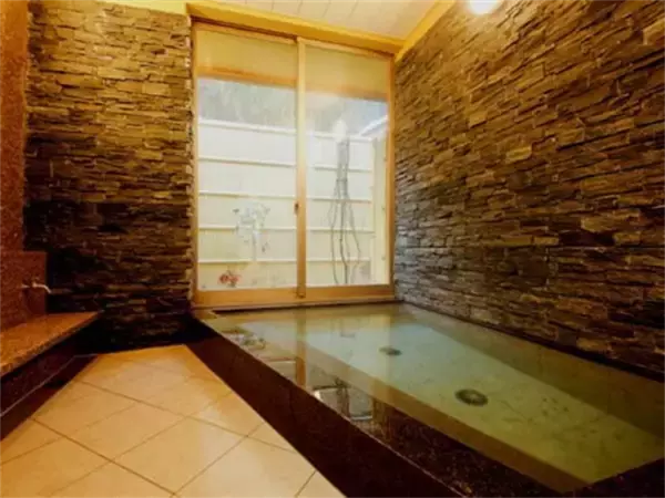 「【２０２１年最新】外湯めぐりやグルメも魅力！楽天トラベル「城崎温泉の人気旅館・ホテルランキング」」の画像