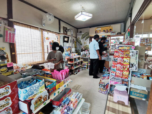 【宮永篤史の駄菓子屋探訪１０】北海道浦河郡浦河町「気まぐれ屋」２０２０年にオープンで早くも人気！ハンドメイドと駄菓子の店