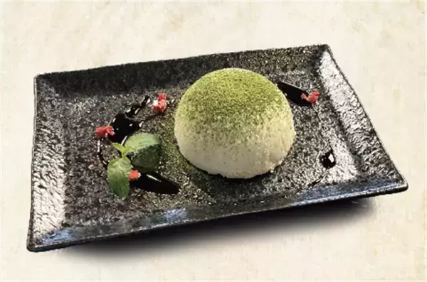 「雪化粧した富士山と駿河湾が絶景！「碧テラス」秋の限定メニュー登場」の画像