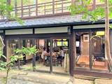 「【京都・大原】緑あふれる庭を眺めながら憩える古民家カフェ「cafe ＆ Book APIED」」の画像2